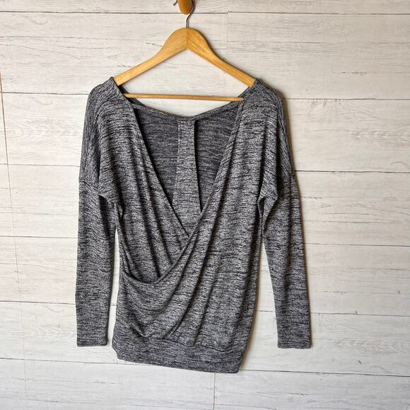 Athleta Top Womens Size XS Gray & Navy Pose Open T Back Draped Sweater Oversized - Picture 11 of 16